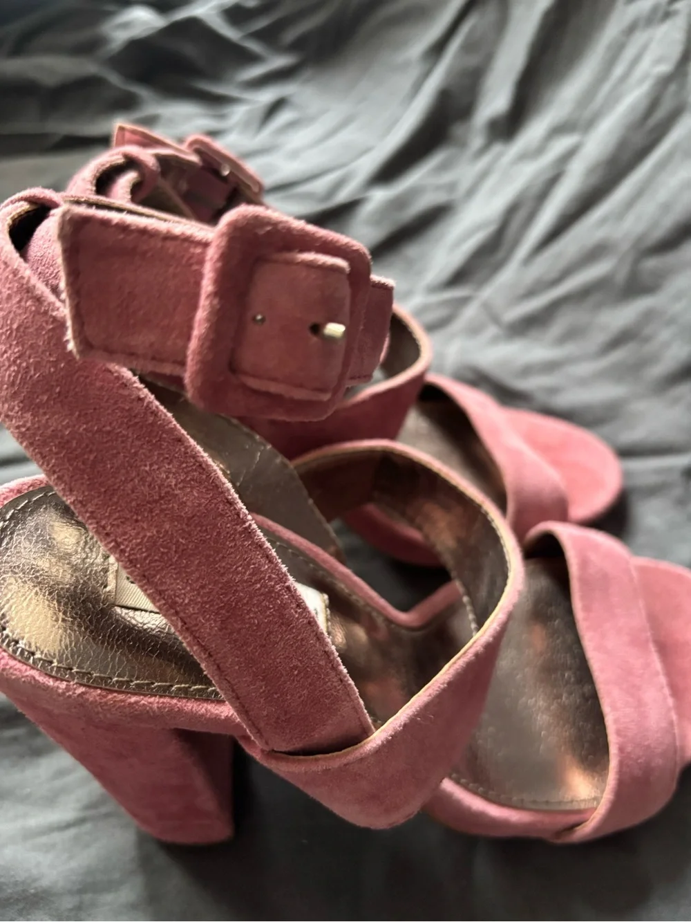 Steve Madden Women’s Suede Block Heel Sandals in Dusty Rose - Picture 7 of 7